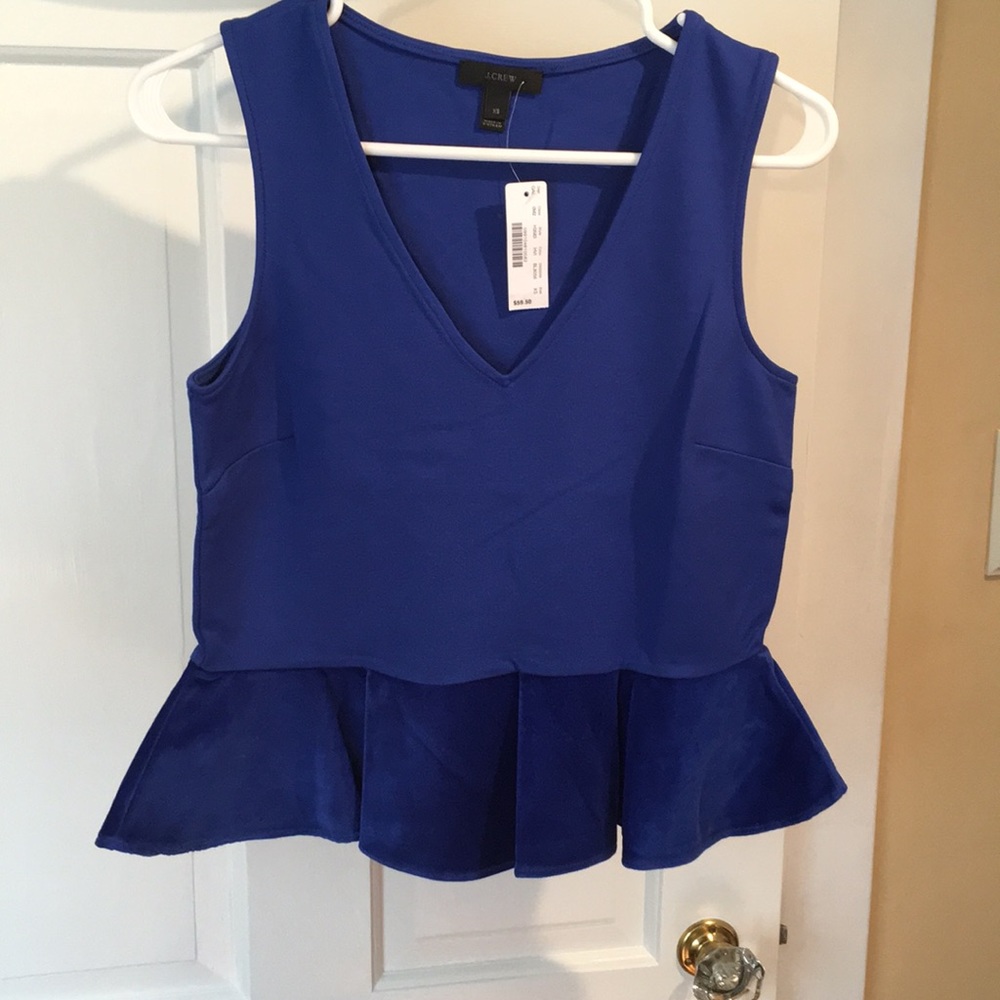 Sleeveless peplum top
